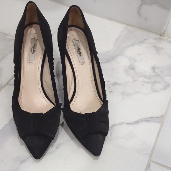 Prada Black Heels Sleek Suede Design - Picture 1 of 5